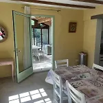 Provencal De Montigal בית נופש *