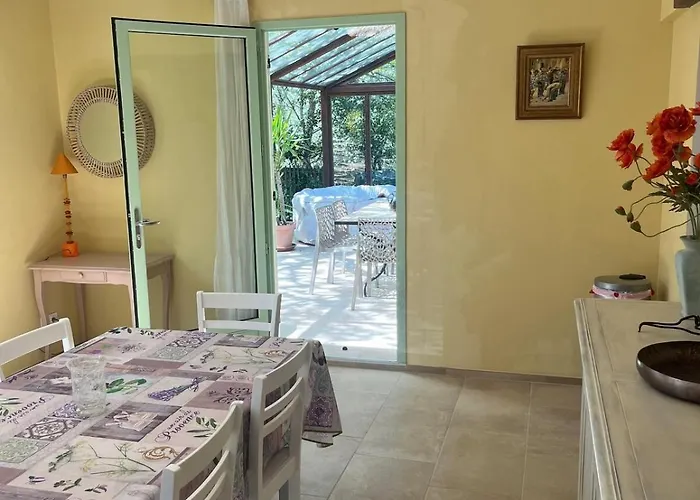 Сasa de vacaciones Provencal De Montigal